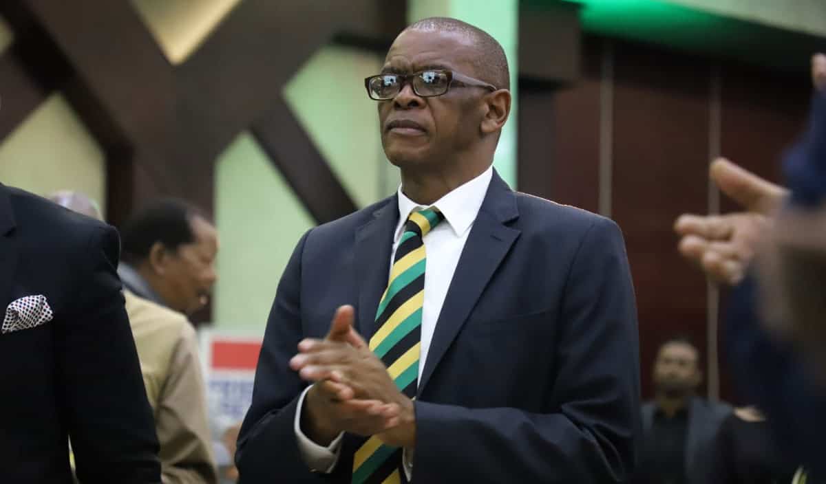 Magashule trying to ace Hawks and the media – Analyst