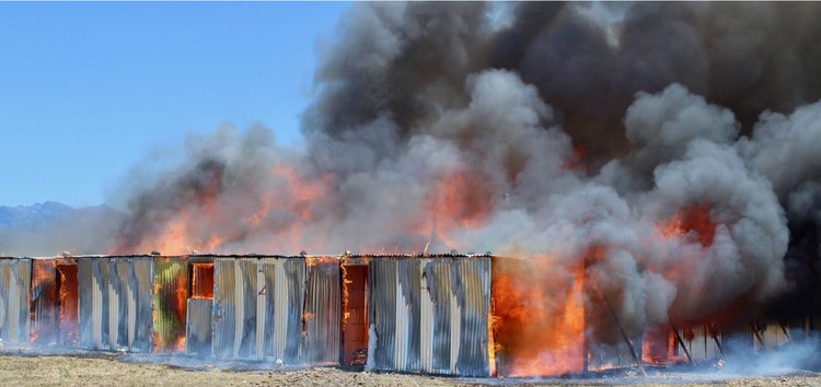 20 shacks ignited in five minutes in experiment