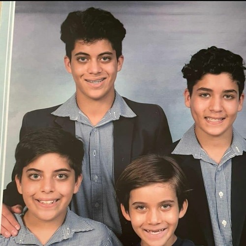 Moti’s flee SA, halt police probe