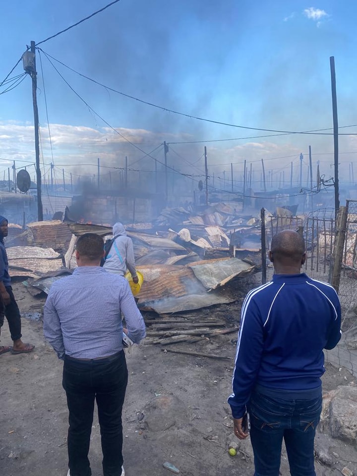 Elgin juice factory fire spreads to informal settlement