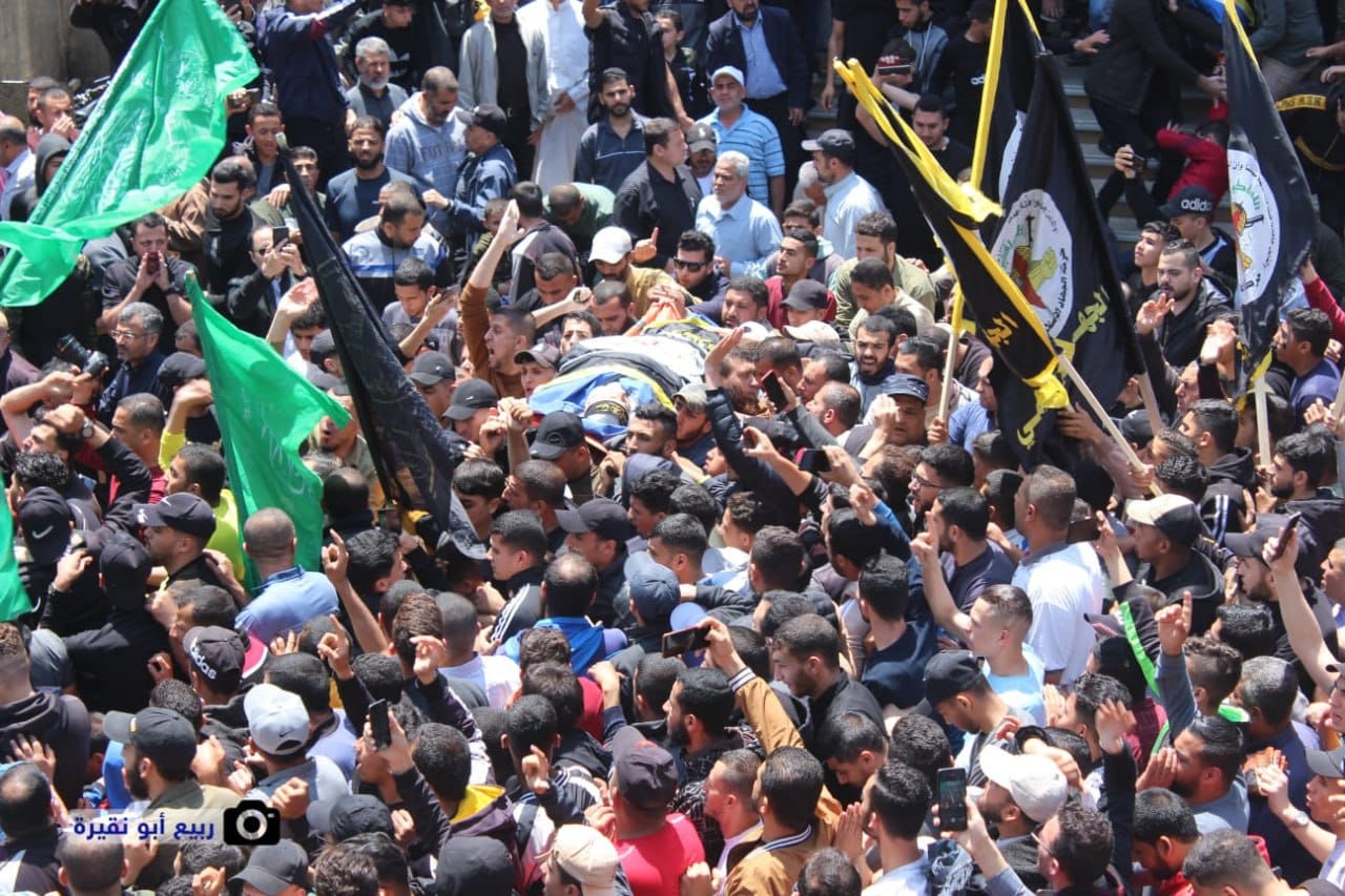Mourners gather for Gaza martyrs’ janazas