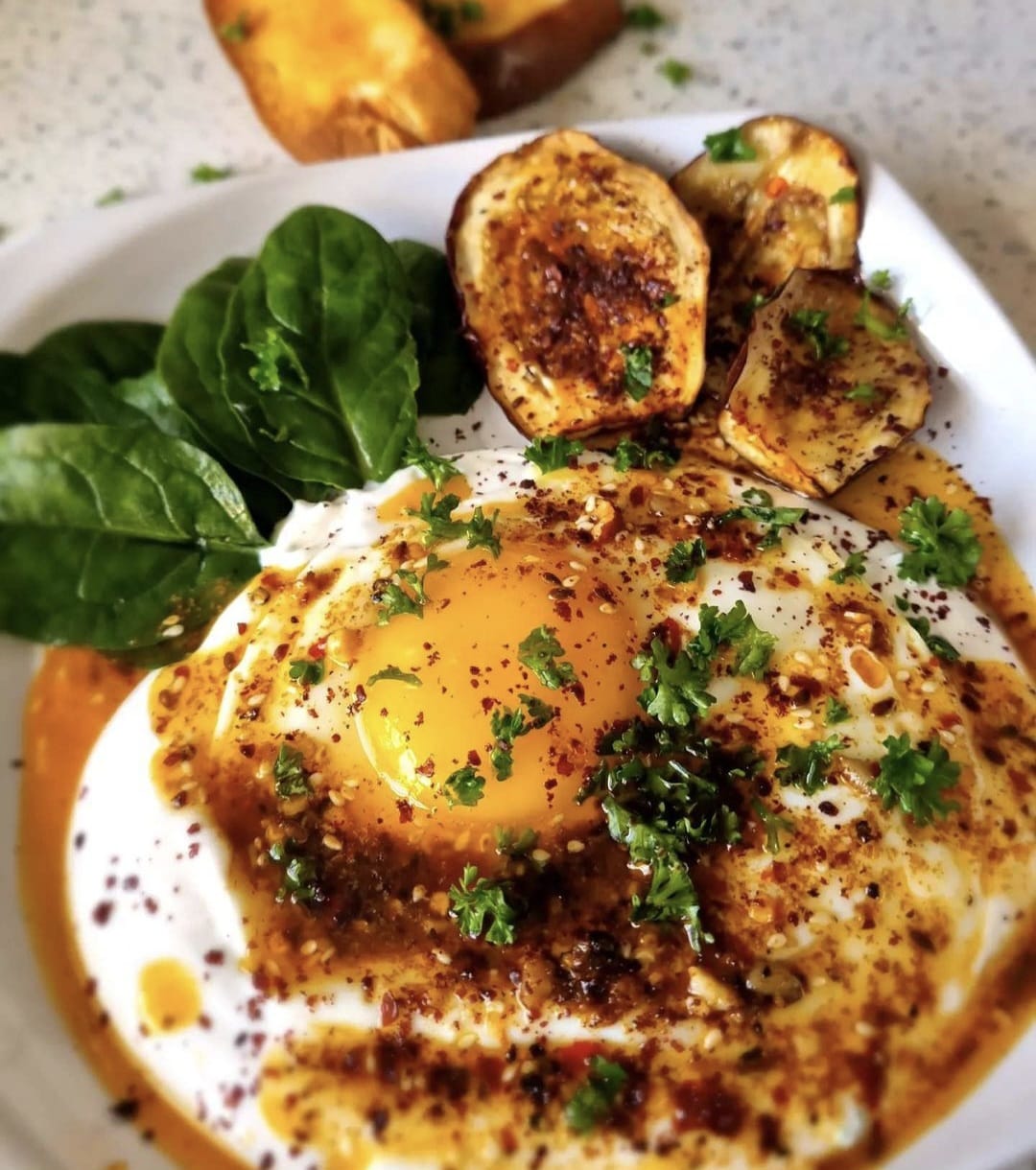 Eggs in a yoghurt sauce (Turkish Style)