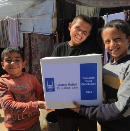 Help Mitchells Plain volunteer raise R30K for Palestinian orphans