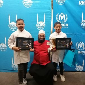 Build-a-Burger Winners Talabodien and Ghaarith with Chef Anwar Henkeman(c)